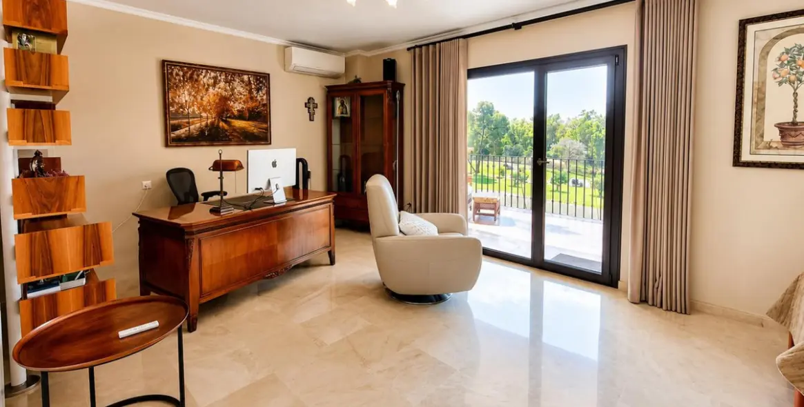 Venta de villa independiente en Guadalmina Alta 8