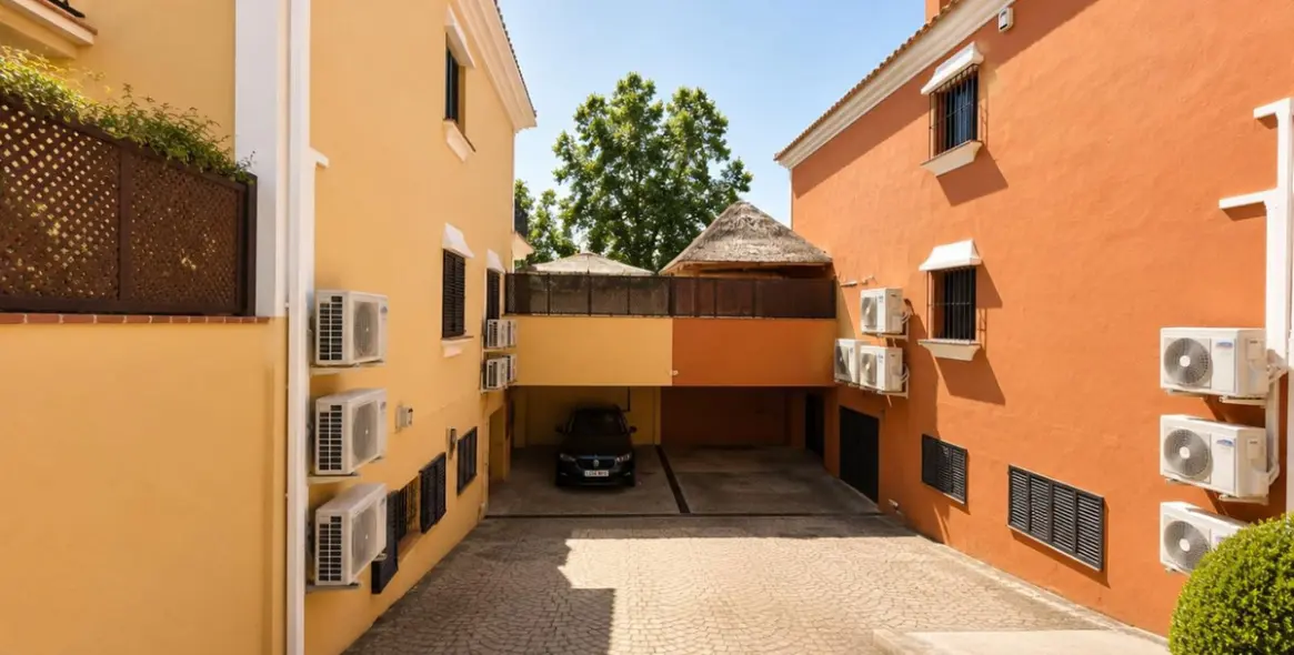 Venta de villa independiente en Guadalmina Alta 18
