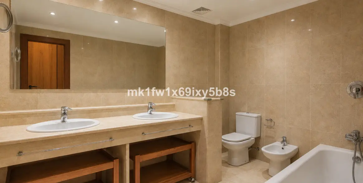 Venta de apartamento en planta media en Marbella 23
