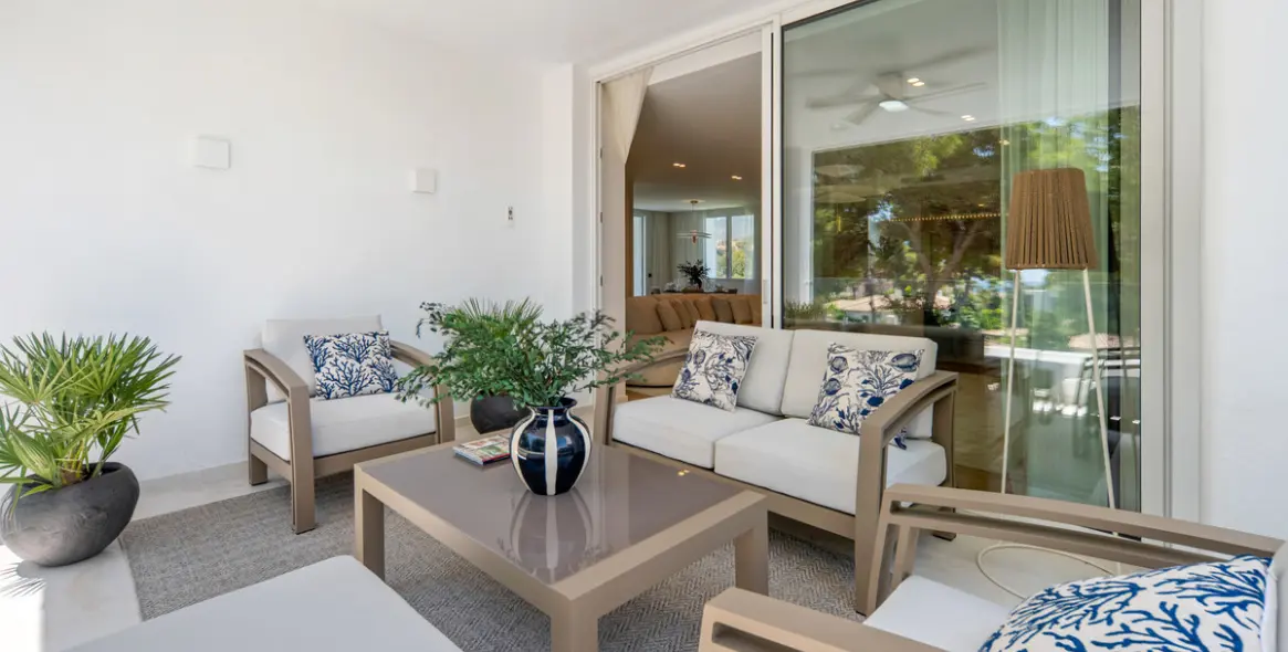 Venta de ático en Los Monteros 5