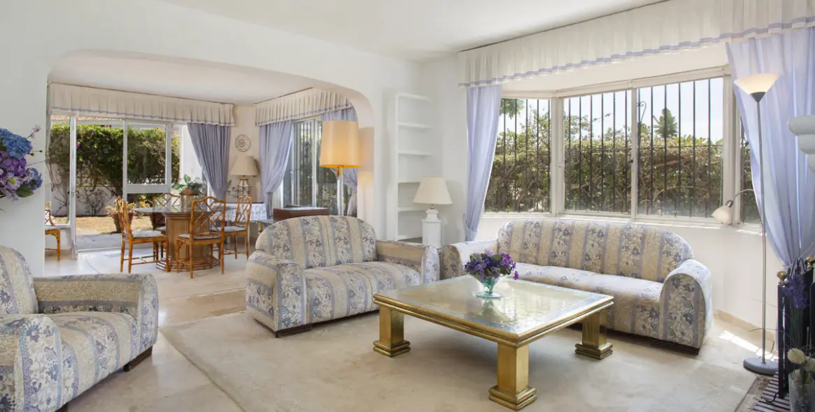Venta de villa independiente en Guadalmina Baja 3
