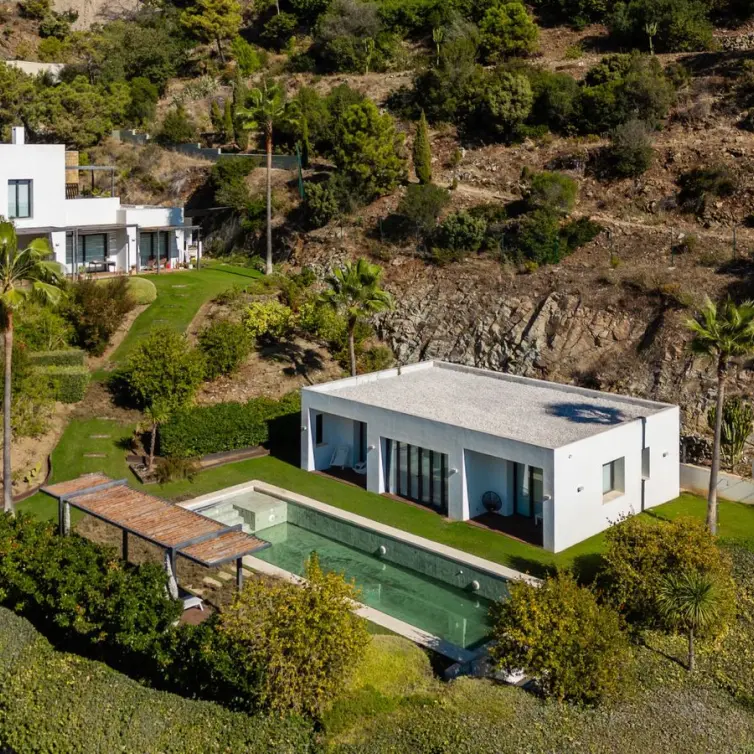Sale of detached villa in El Madroñal