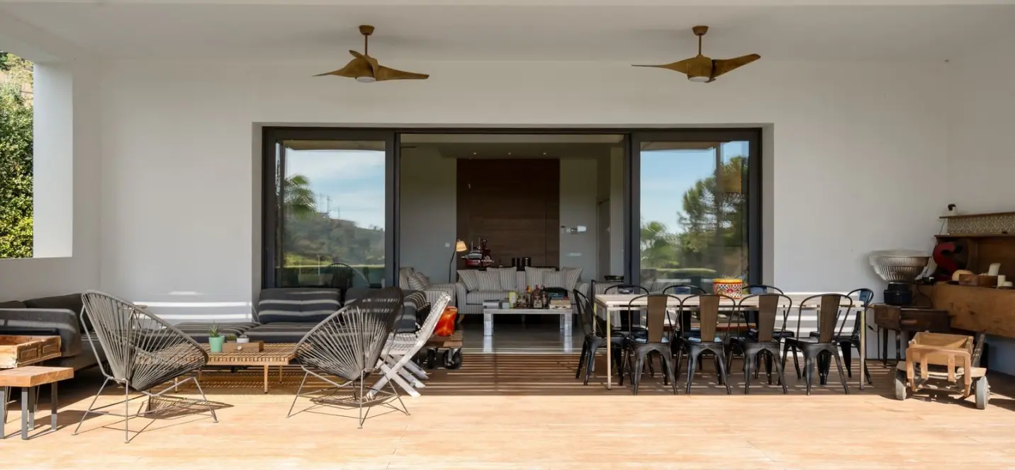 Sale of detached villa in El Madroñal 3