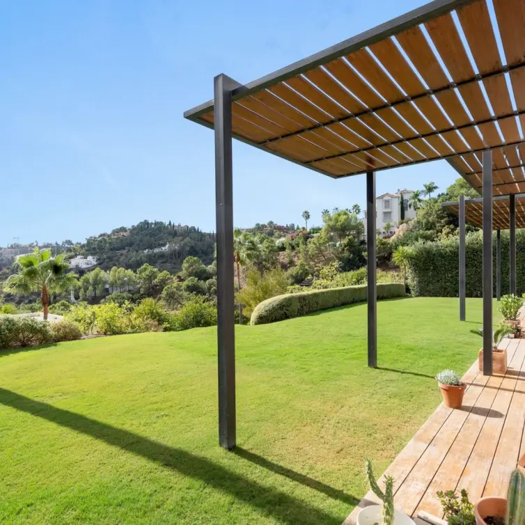 Sale of detached villa in El Madroñal