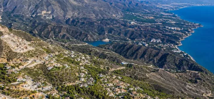 Venta de parcela residencial en Sierra Blanca 0