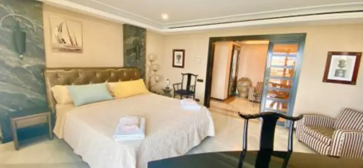 Краткосрочная аренда апартаментов на среднем этаже в Marbella 4
