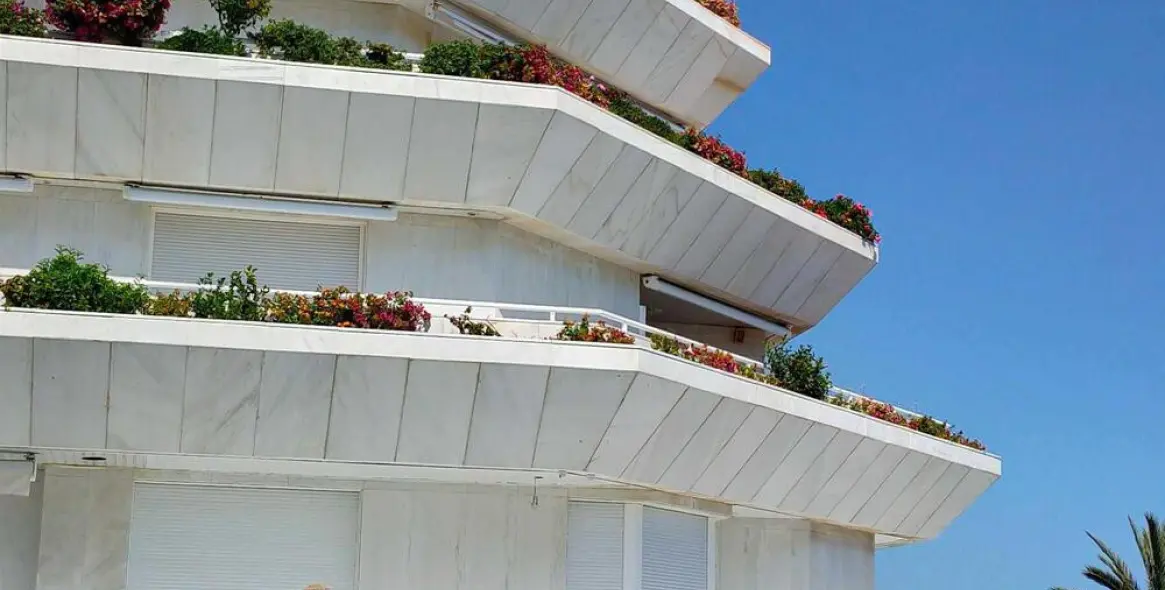 Short-term rent of middle floor apartment in Marbella 26