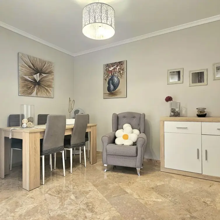 Venta de apartamento en planta media en Fuengirola