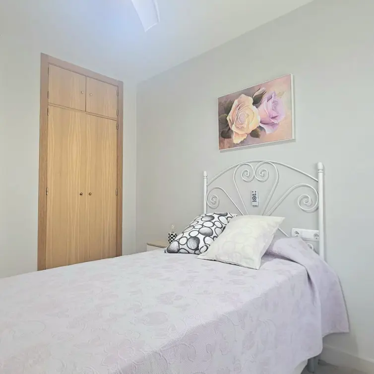 Venta de apartamento en planta media en Fuengirola