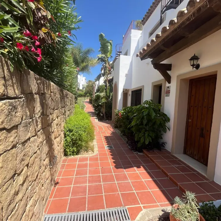 Venta de adosado en Estepona
