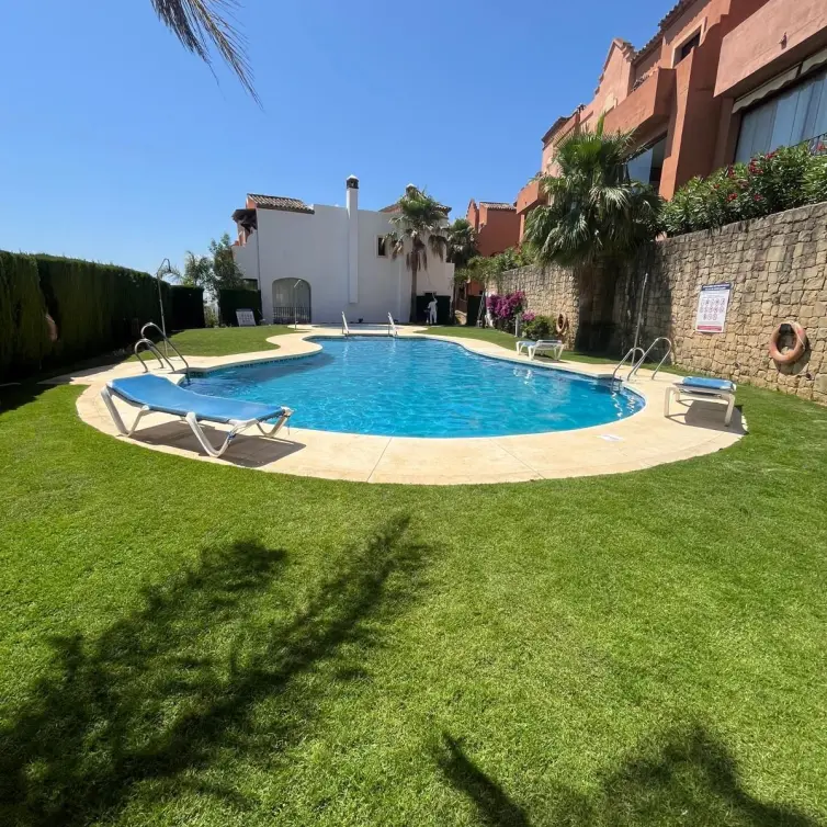 Venta de adosado en Estepona