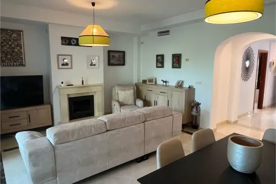 Image 4 thumb