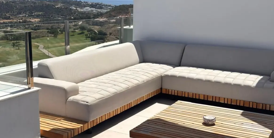 Продажа апартаментов на среднем этаже в Calanova Golf 2