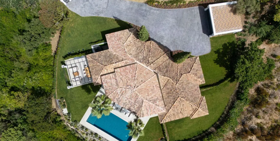 Sale of detached villa in La Zagaleta 63