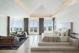 Image 17 thumb