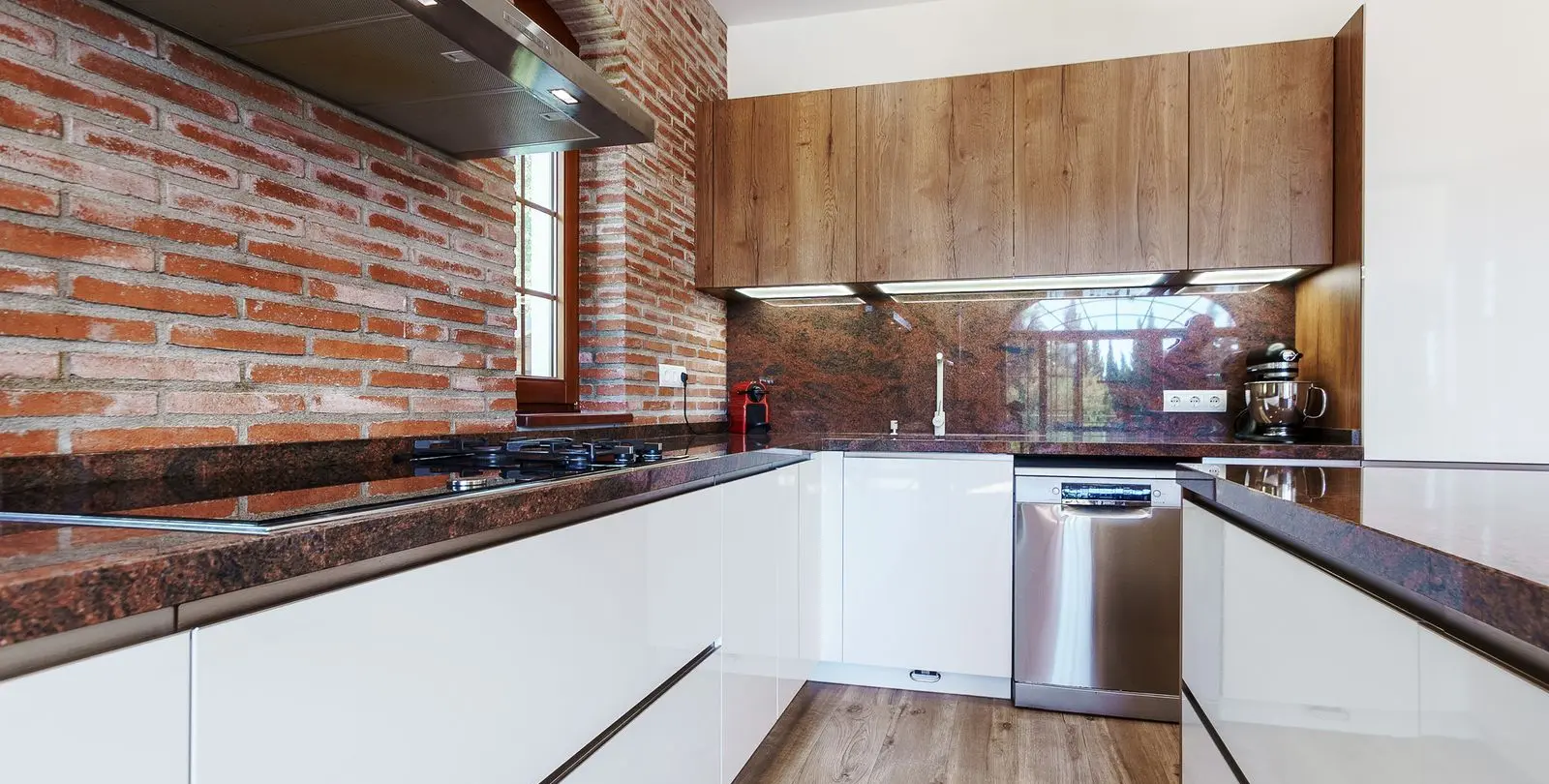 Venta de villa independiente en El Rosario 15