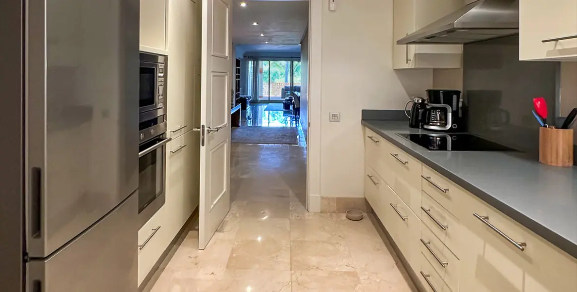 Alquiler a corto plazo de apartamento en planta baja en Marbella 14