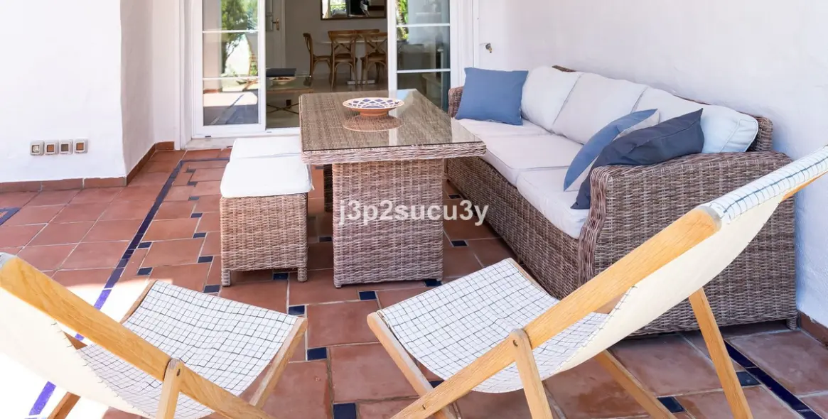Short-term rent of ground floor apartment in San Pedro de Alcántara 12