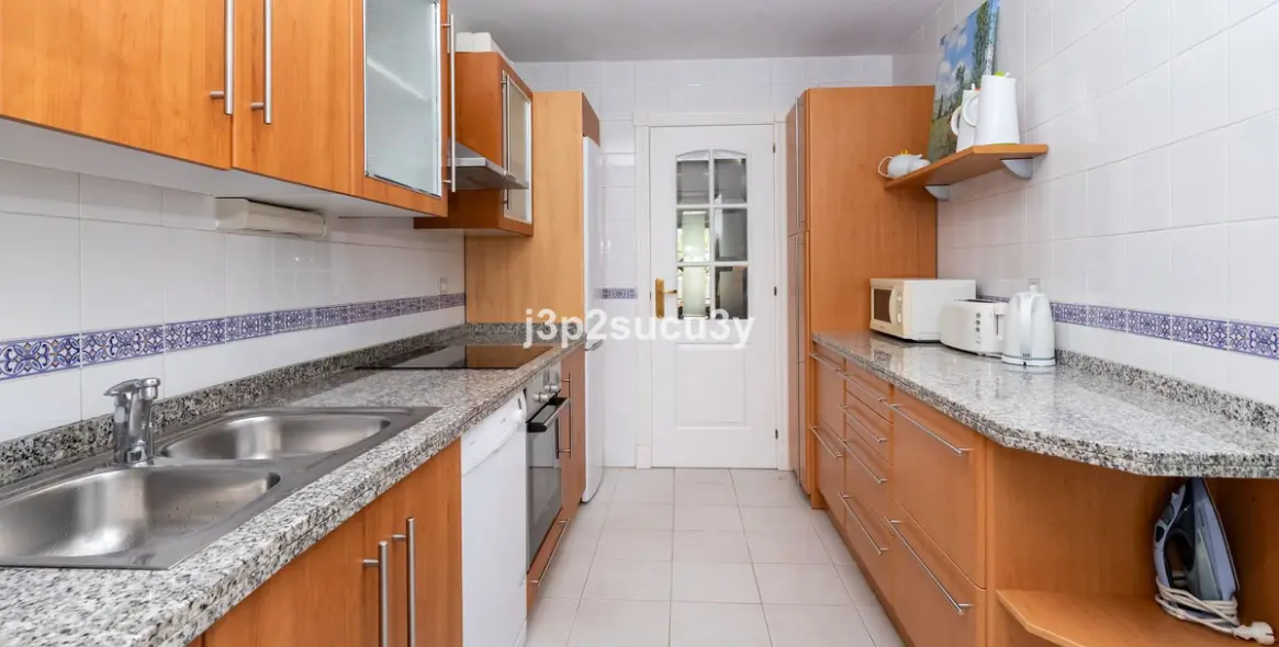 Short-term rent of ground floor apartment in San Pedro de Alcántara 16