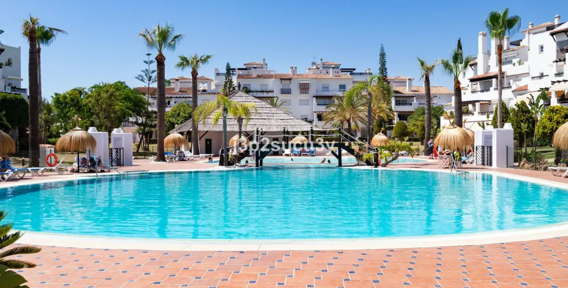 Short-term rent of ground floor apartment in San Pedro de Alcántara 35