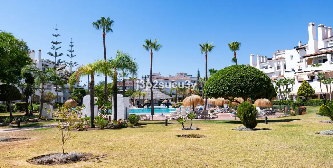 Short-term rent of ground floor apartment in San Pedro de Alcántara 36