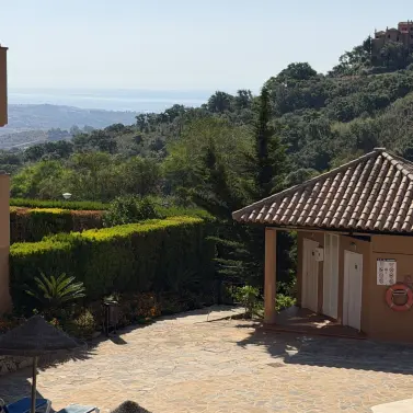 Venta de apartamento en planta baja en La Mairena