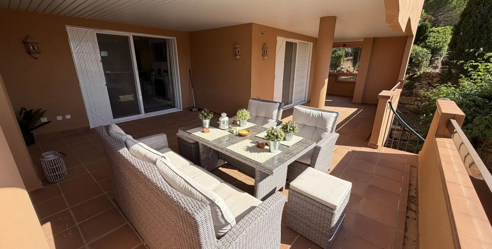 Sale of ground floor apartment in La Mairena 2