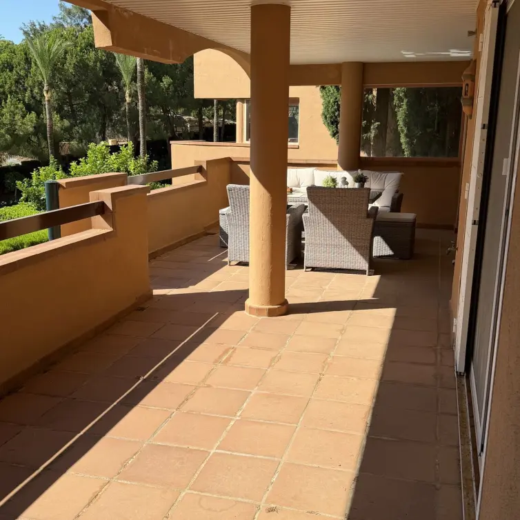 Sale of ground floor apartment in La Mairena