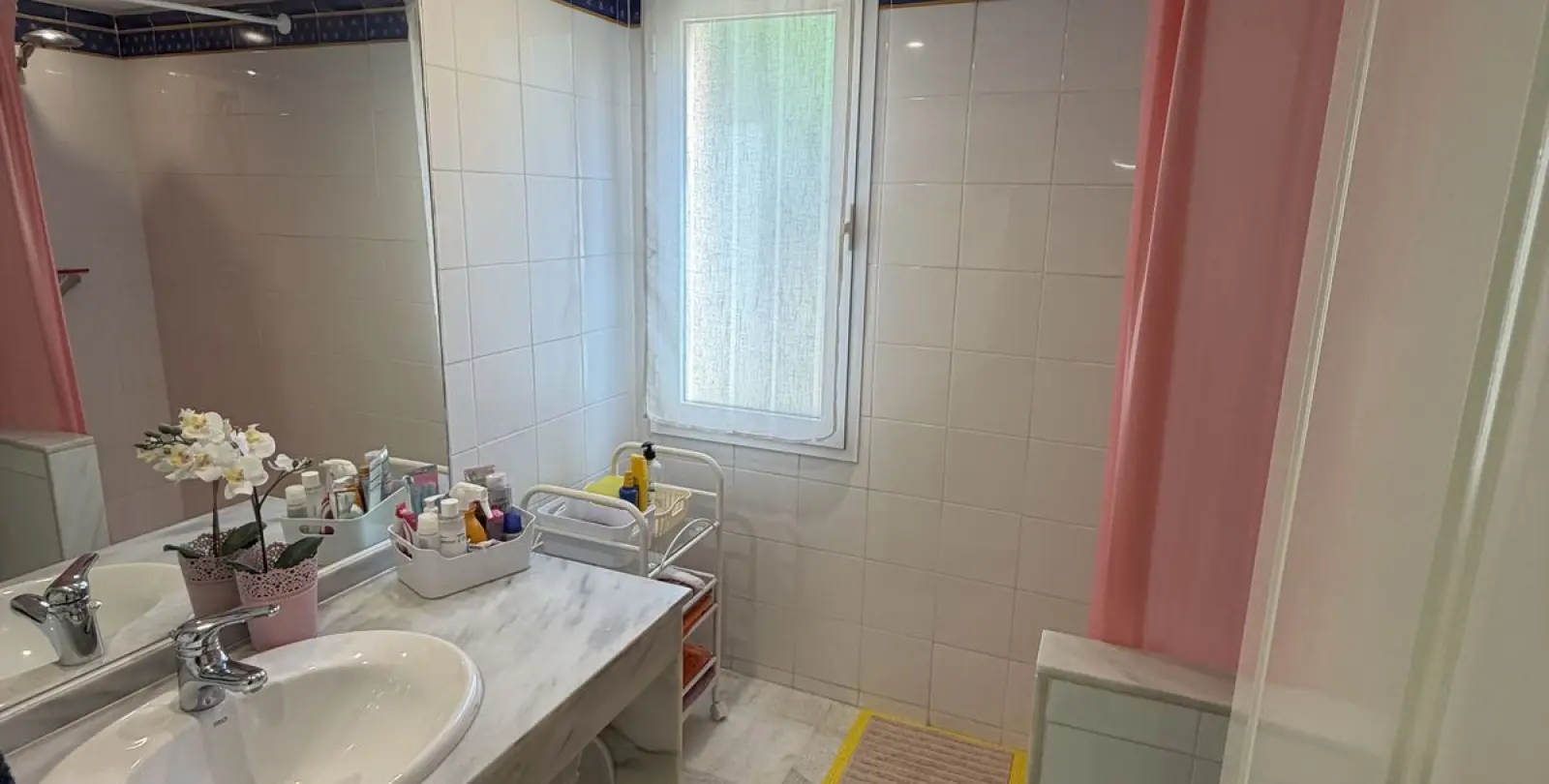Sale of ground floor apartment in La Mairena 16