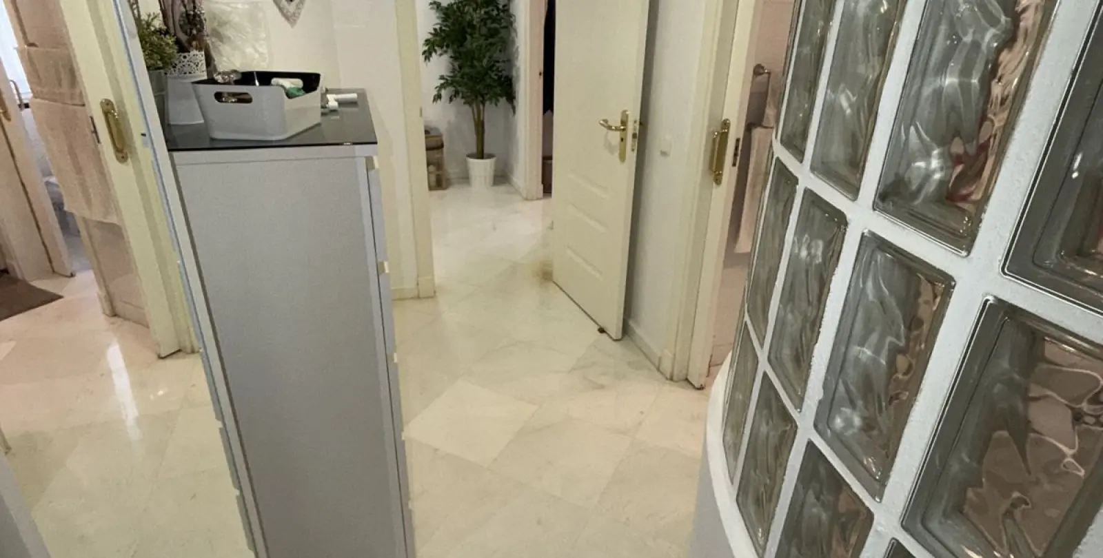 Sale of ground floor apartment in La Mairena 24