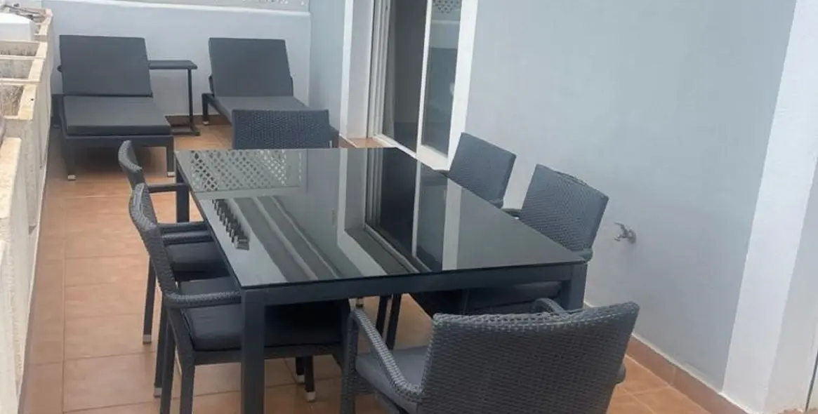 Sale of penthouse in Estepona 1