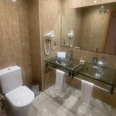 Sale of penthouse in Estepona