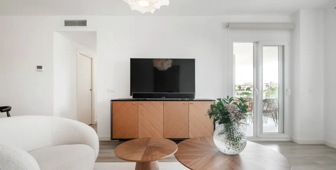 Venta de apartamento en planta media en Nueva Andalucía 7
