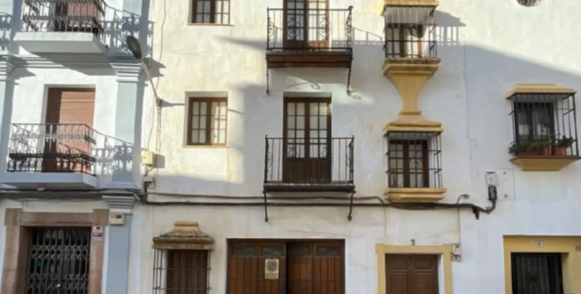 Sale of hotel in Ronda 1