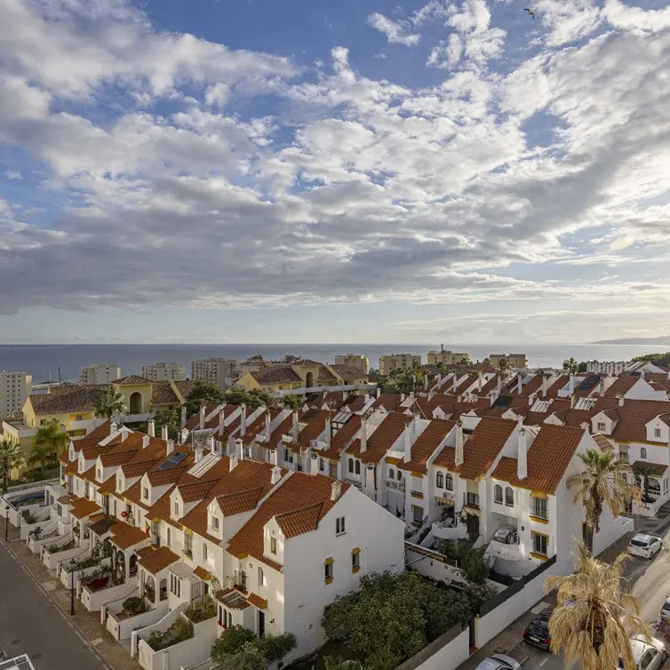 Продажа апартаментов на среднем этаже в Estepona