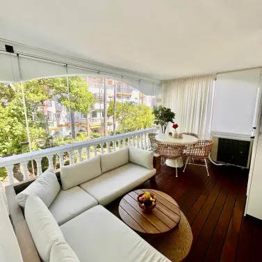 Venta de apartamento en planta media en Nueva Andalucía