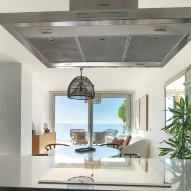 Sale of penthouse in Higueron