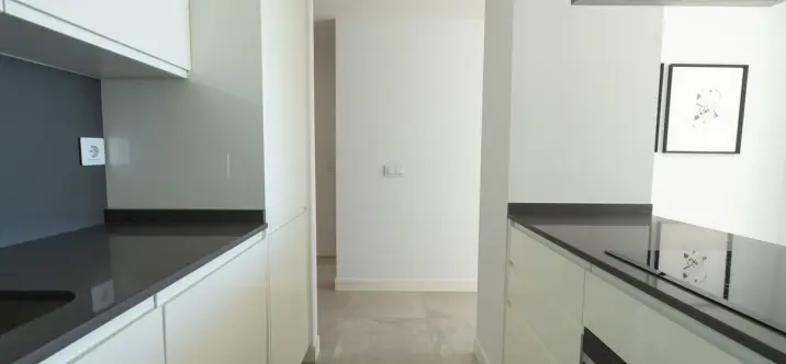 Sale of penthouse in Higueron 3