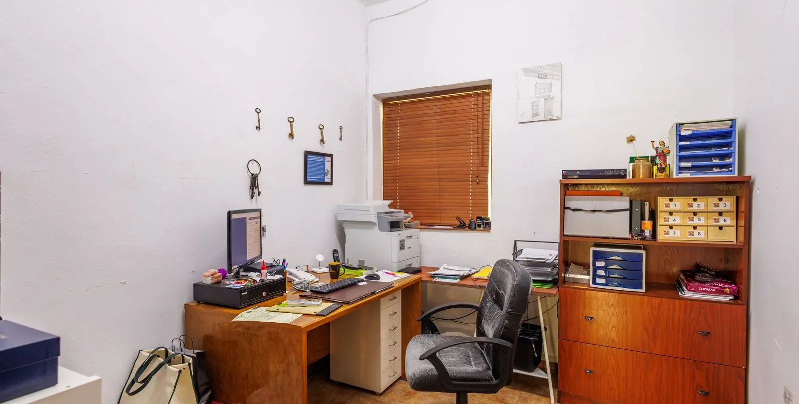 Sale of bed & breakfast in Villanueva de Tapia 61