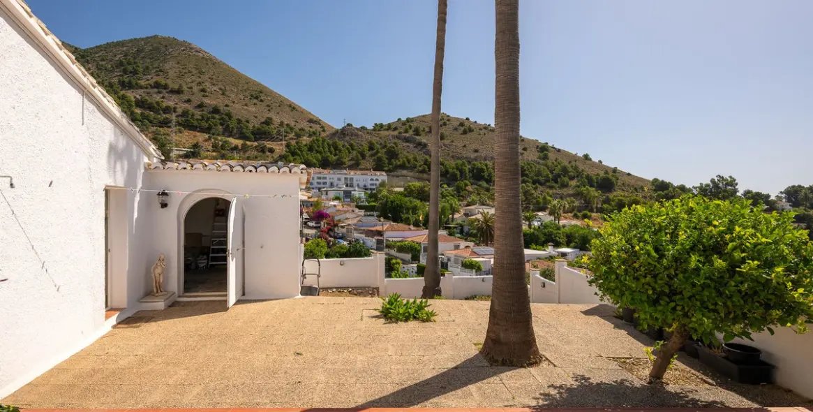 Продажа дома на две семьи в Benalmadena 20