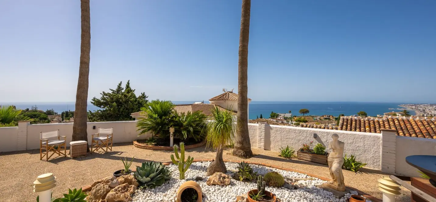 Продажа дома на две семьи в Benalmadena 4