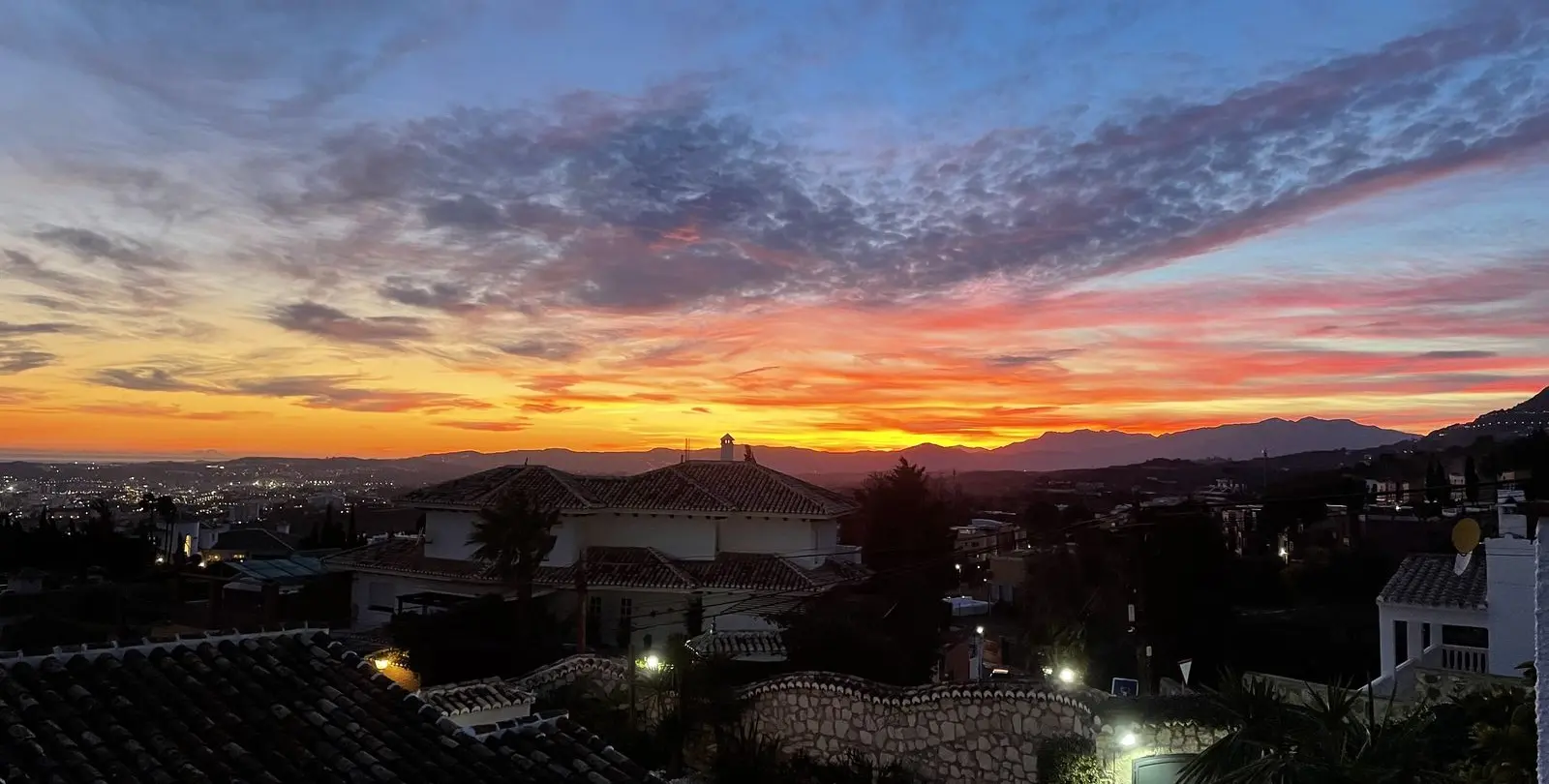 Продажа дома на две семьи в Benalmadena 28