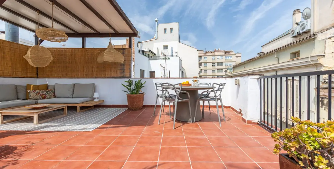 Sale of penthouse duplex in Málaga Centro 45