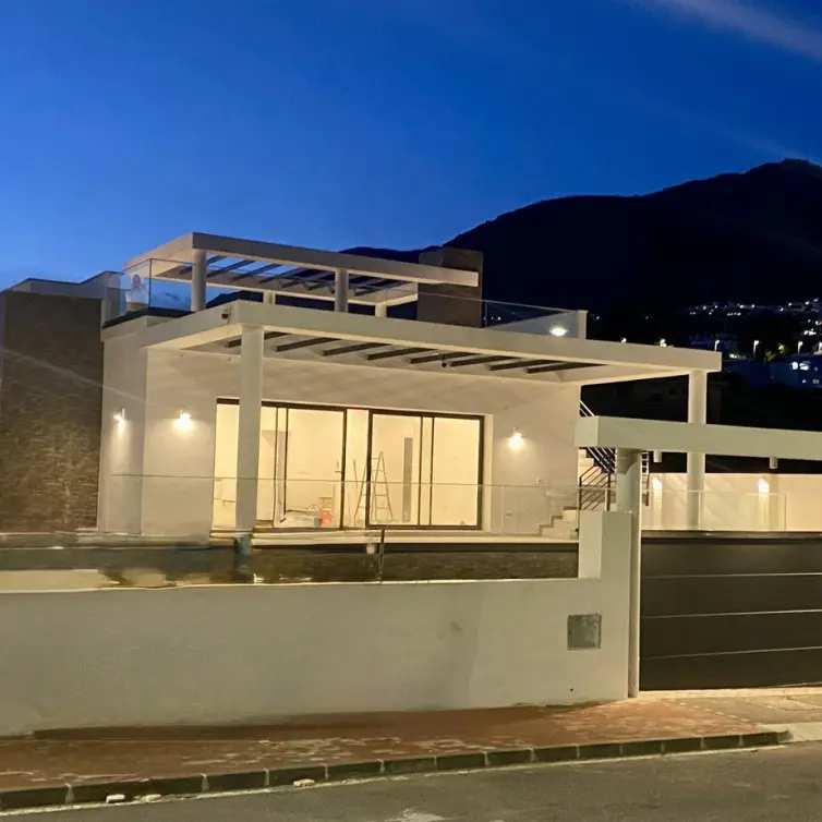 Sale of detached villa in Mijas