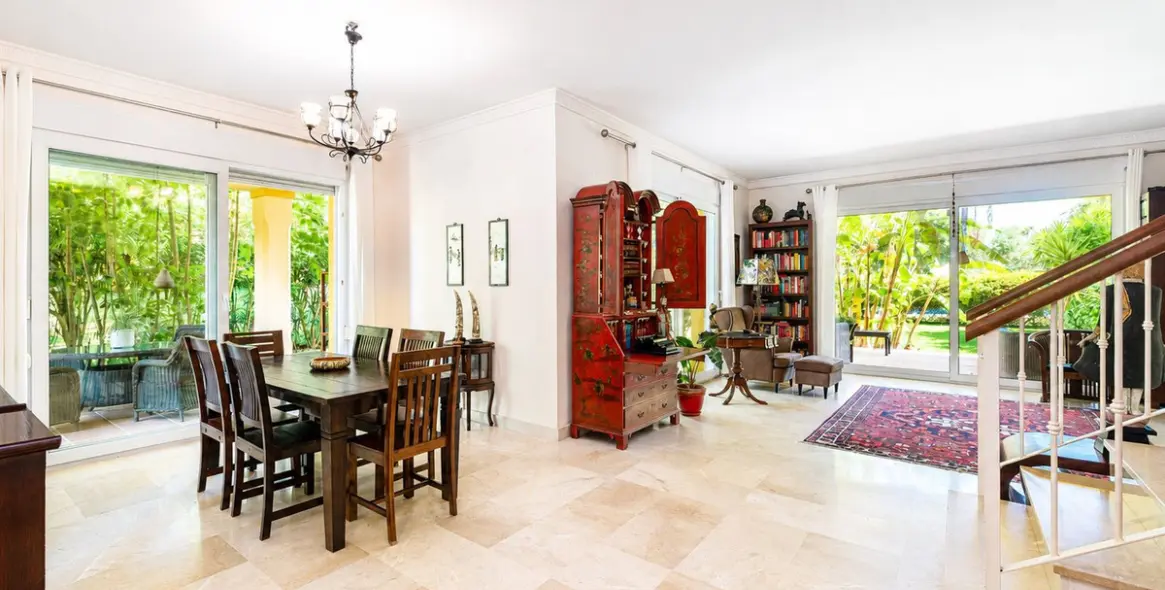 Venta de casa pareada en Marbella 8