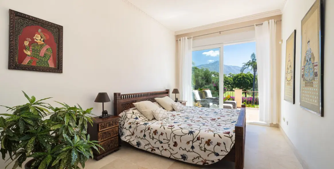 Venta de casa pareada en Marbella 9
