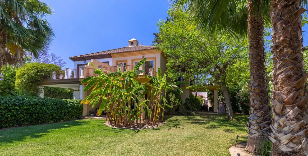 Venta de casa pareada en Marbella 32