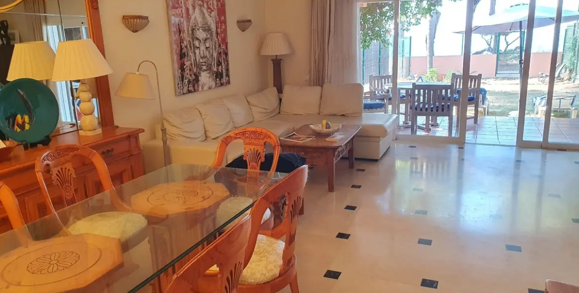 Venta de adosado en El Presidente 2