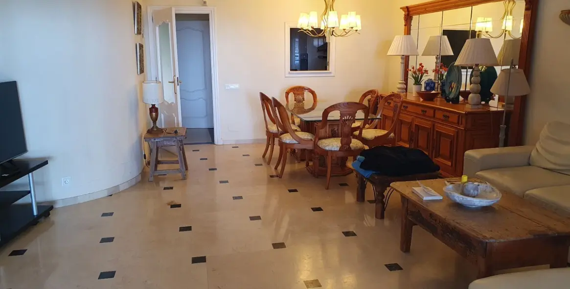 Venta de adosado en El Presidente 6