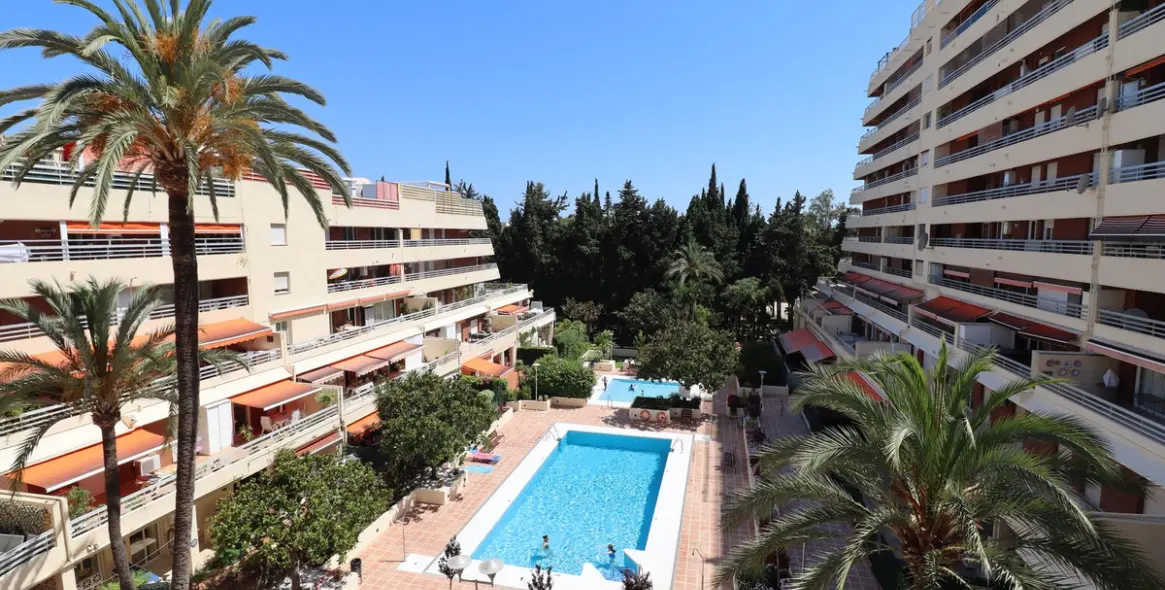 Sale of penthouse duplex in Marbella 6